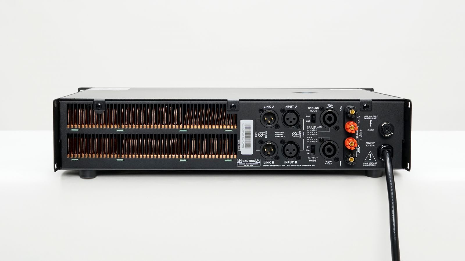  Cục đẩy Dbacoustic KD1200 PLUS