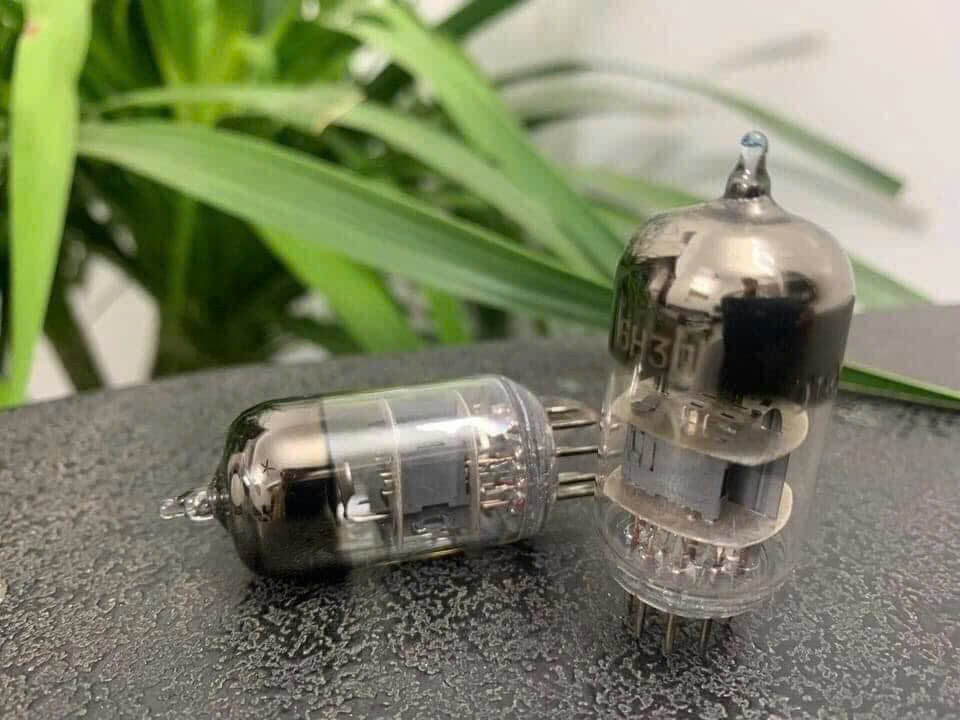 Vang Số Bóng Đèn AVPRO K9000