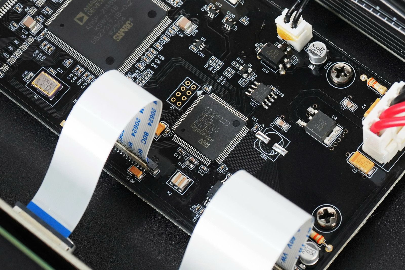 Crossover CAVS CP1000 HYBRID