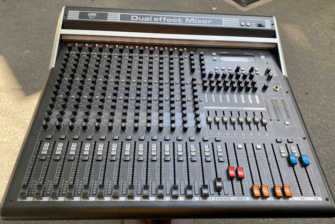 Mixer Bàn CAVS MK16