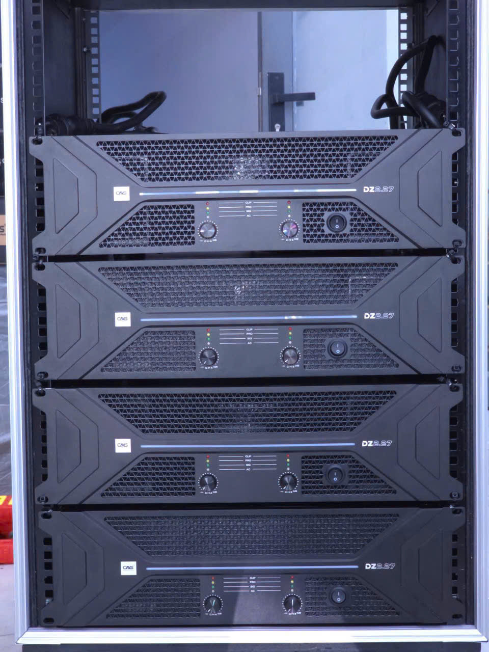 Công Ty Hưng Thịnh Tuyên Trình Diễn Hệ Thống Loa Line Array CAVS Tại PLASE SHOW 2026