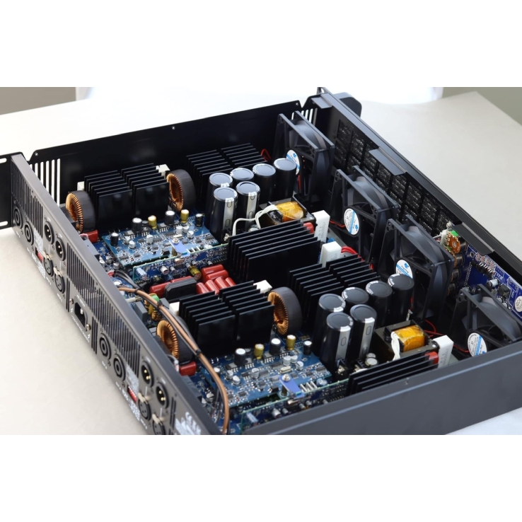 Cục Đẩy Công Suất AVPRO DF10004